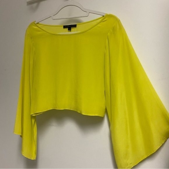 Blaque Label Tops - Blaque label cropped top